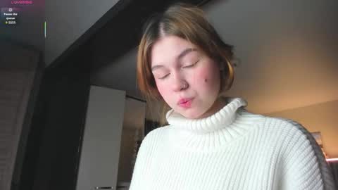 Heather online show from November 26, 3:29 am