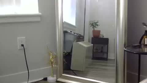 Snapshot of heatwavee chatting on September 16, 3:09 pm heatwavee online show from September 16, 3:09 pm