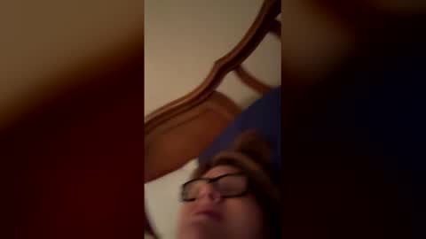 heidimackey2 online show from May 16, 7:44 am