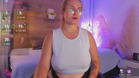 ANTARA REY online show from December 24, 6:06 pm