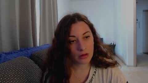helen_adams_ online show from July 14, 10:21 am