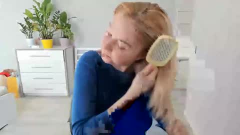 Helen sven online show from February 11, 9:42 am