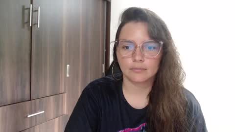 helena online show from October 7, 4:11 pm