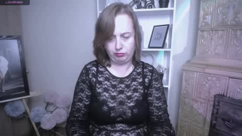 Helen online show from November 4, 8:08 am