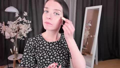 Helen online show from March 3, 2:22 am