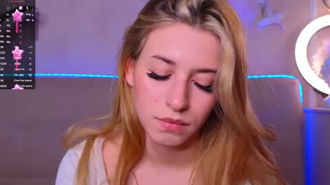 Bonnie3 online show from November 17, 9:54 am