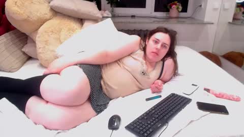 Hellen online show from February 13, 9:49 pm