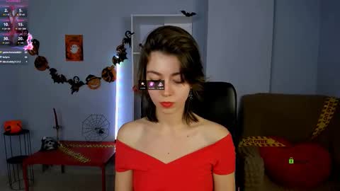 Helli online show from November 1, 10:25 pm