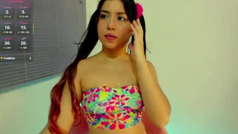hera online show from April 23, 10:01 pm