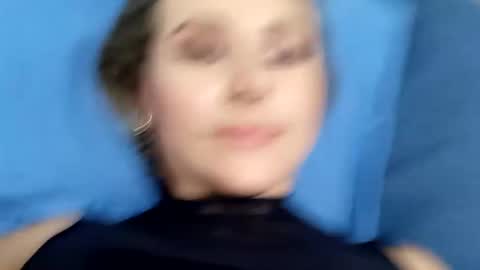 Hestesiaxx online show from November 24, 3:41 am