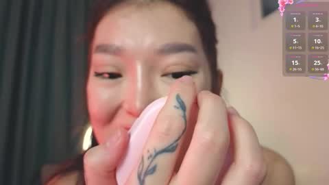 Audrey online show from February 12, 2:41 pm