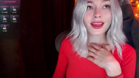 Snapshot of hey_nora_ chatting on October 26, 7:42 pm  Nora  online show from October 26, 7:42 pm