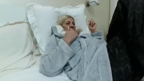 Heyheygrey online show from February 18, 3:33 pm