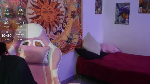 hi_scarlett online show from March 16, 4:11 pm