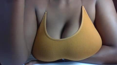 hidden_heat online show from September 17, 3:26 am