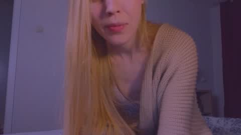 Chloe online show from March 11, 1:26 am