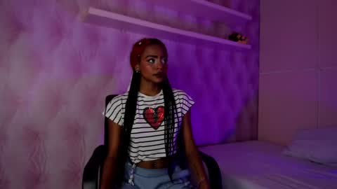  Hillary  online show from January 22, 4:44 am