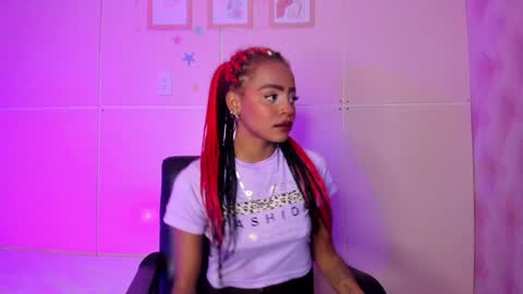  Hillary  online show from January 18, 4:48 am