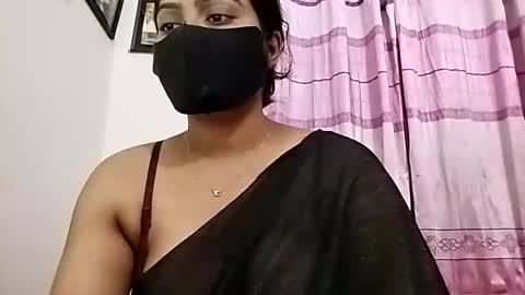 himuhimu22 online show from April 12, 3:59 pm