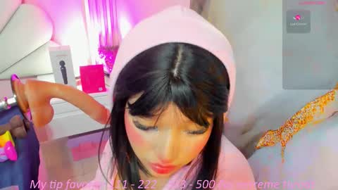 hinata_dolly online show from October 8, 2:10 pm