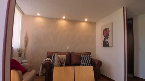 Hinnata online show from January 7, 1:35 pm