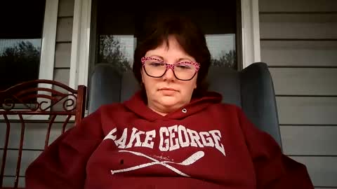 Bella online show from March 8, 8:46 pm