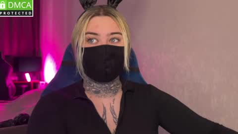 hoffmanite online show from April 1, 9:21 am