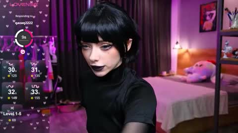 Holli online show from January 17, 5:59 am