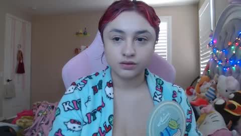 Holly Kitty online show from March 12, 6:11 pm