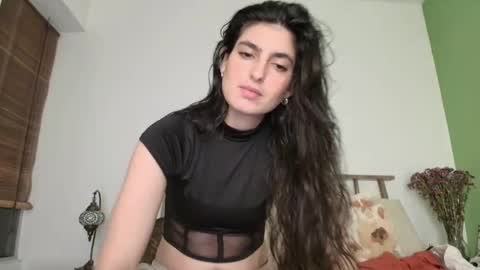 hollyshit_ online show from September 9, 12:21 am