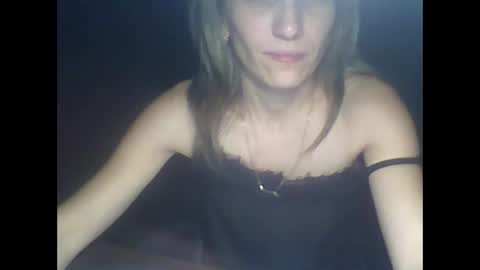 honey0bunny35 online show from December 5, 9:17 pm