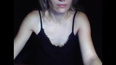 honey0bunny35 online show from December 21, 9:04 pm