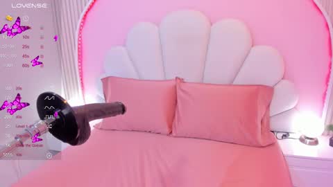 honey_sofii_ online show from February 24, 3:42 am