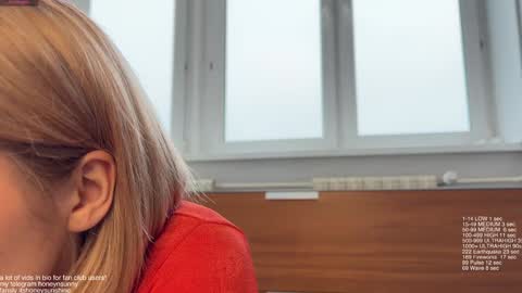 Jenyanew vid how I squirt in forest in bio online show from March 1, 10:15 am