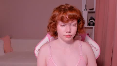 honeyautumn online show from January 13, 11:49 pm