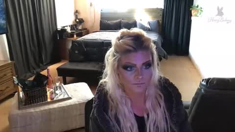 honeybuhnny online show from March 30, 1:38 am