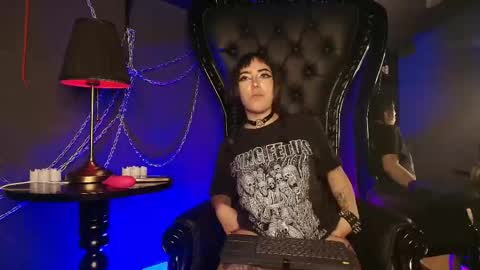 Call me Honey  or maybe Demoni  online show from April 27, 12:02 pm
