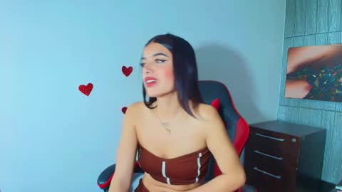 HONEY LUXE online show from March 20, 5:34 am