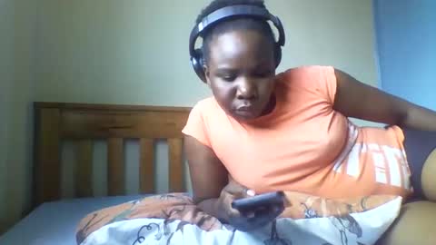 Honeymuny online show from November 21, 8:49 am