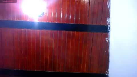 honeypussy3021 online show from April 15, 9:43 am