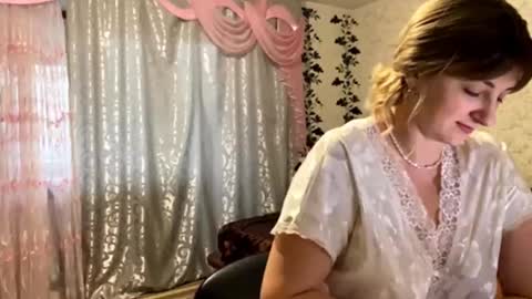 Vita online show from October 21, 9:57 am