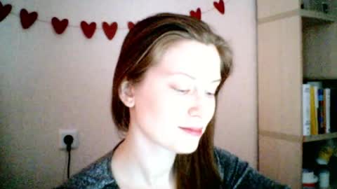 honeyy_bun online show from April 24, 12:30 pm
