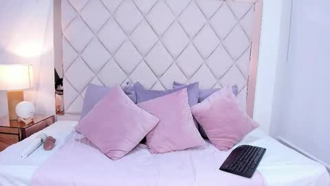 Honeyy online show from February 10, 12:19 pm