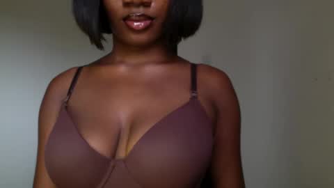 delilah online show from May 20, 11:51 am