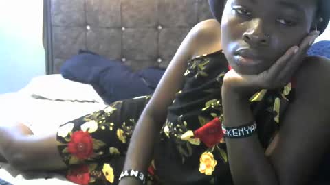 horny_slut88 online show from December 19, 10:40 am