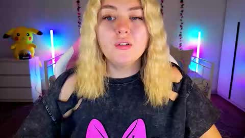 HornyCakee online show from September 22, 10:24 am