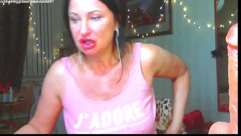 Monica online show from January 9, 9:47 pm