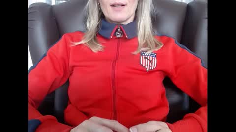 Hornyssima online show from September 28, 2:00 pm