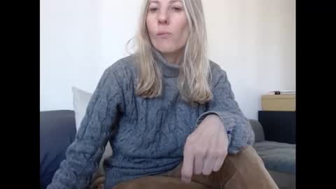 Hornyssima online show from December 26, 10:16 am