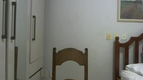 Mary Coelho online show from December 3, 7:00 am